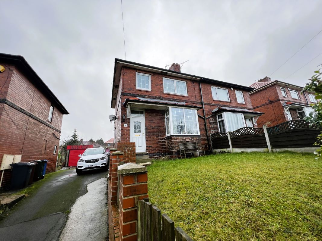 54 Hawshaw Lane Hoyland, Barnsley, South Yorkshire