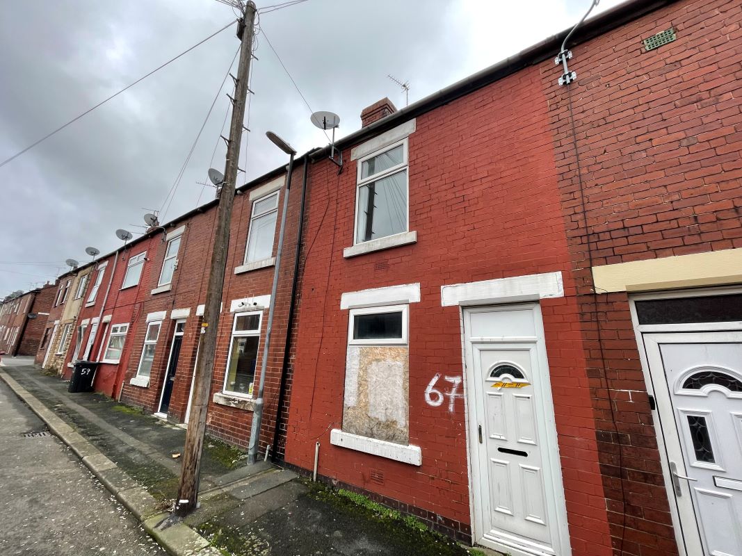 Property for Auction in South Yorkshire - 67 Co-Operative Street Goldthorpe, Rotherham, South Yorkshire, S63 9HP