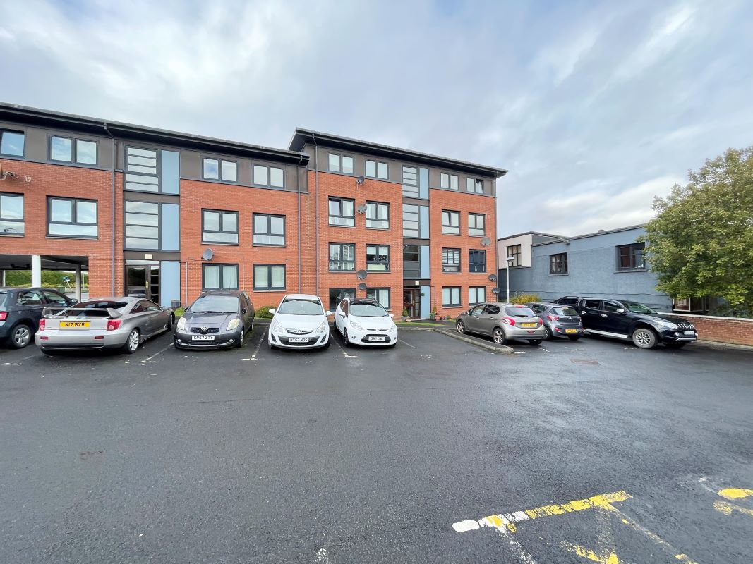 Property for Auction in Scotland - 287/2, Castlemilk Road, Glasgow, Lanarkshire, G44 4LE