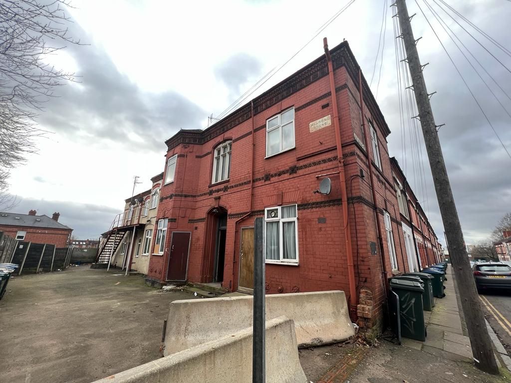 Property for Auction in Coventry & Warwickshire - 34 Catherine Street Hillfields, Coventry, West Midlands, CV2 4HA