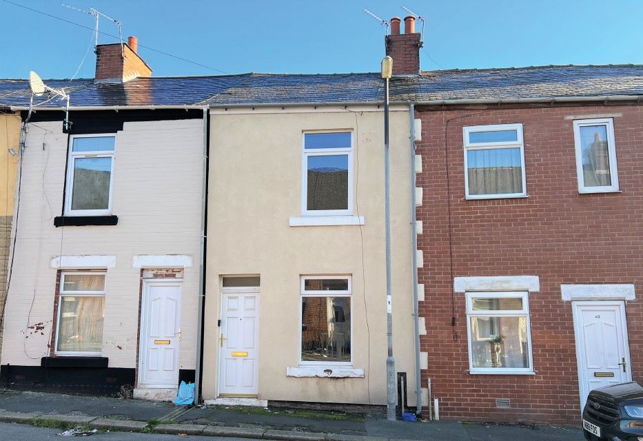 Property for Auction in Lincolnshire - 41 Co-Operative Street, Goldthorpe, Rotherham, South Yorkshire, S63 9HN