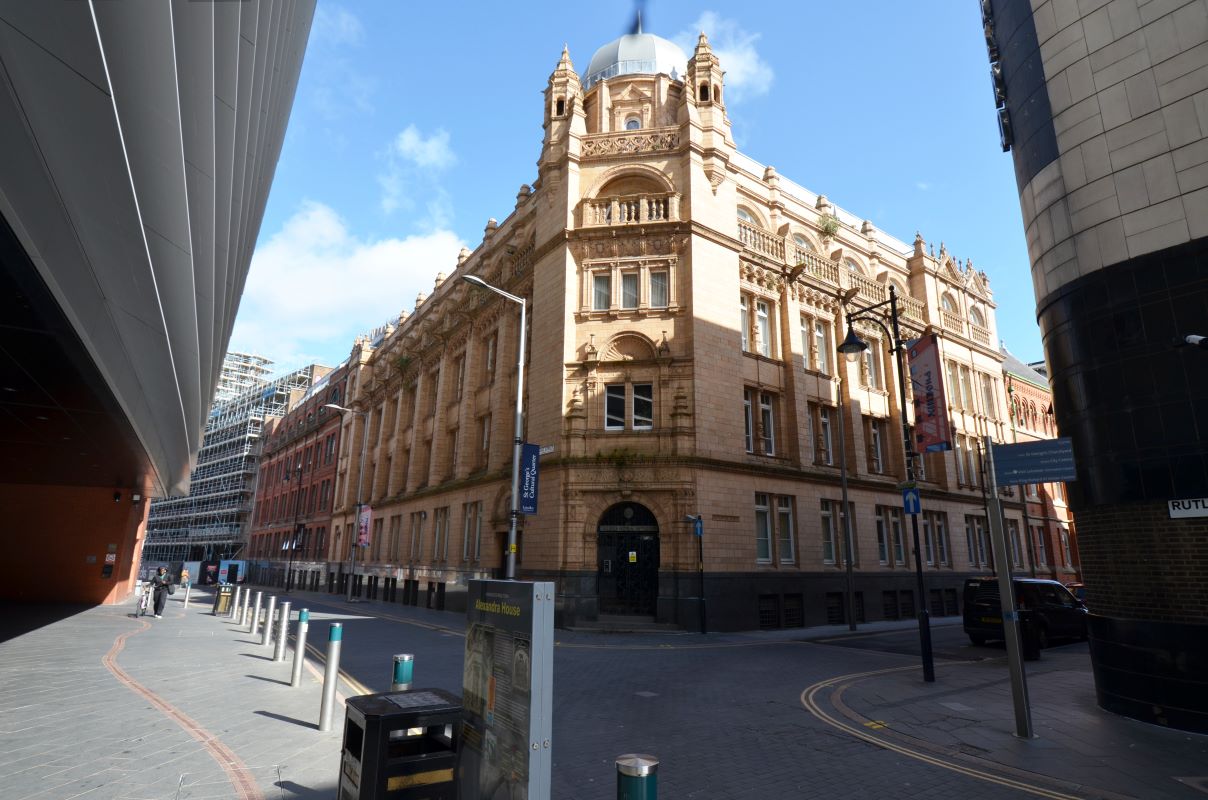 Property for Auction in Leicestershire - 52 Rutland House Rutland Street, Leicester, LE1 1SF