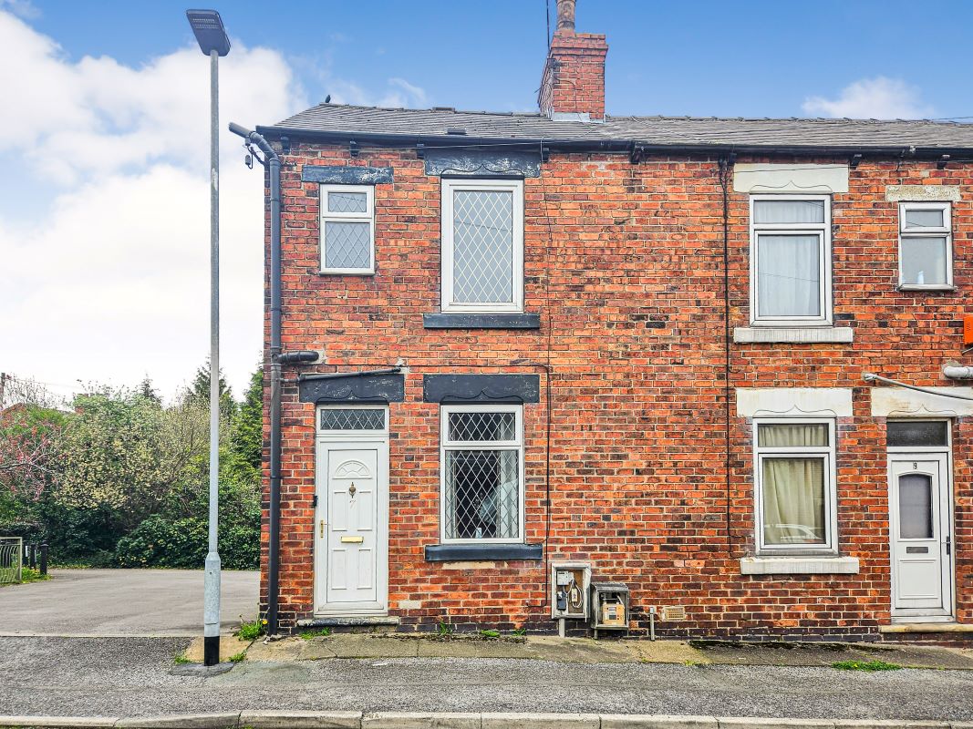 Property for Auction in Lincolnshire - 7 Alfred Street, Royston, Barnsley, South Yorkshire, S71 4DP