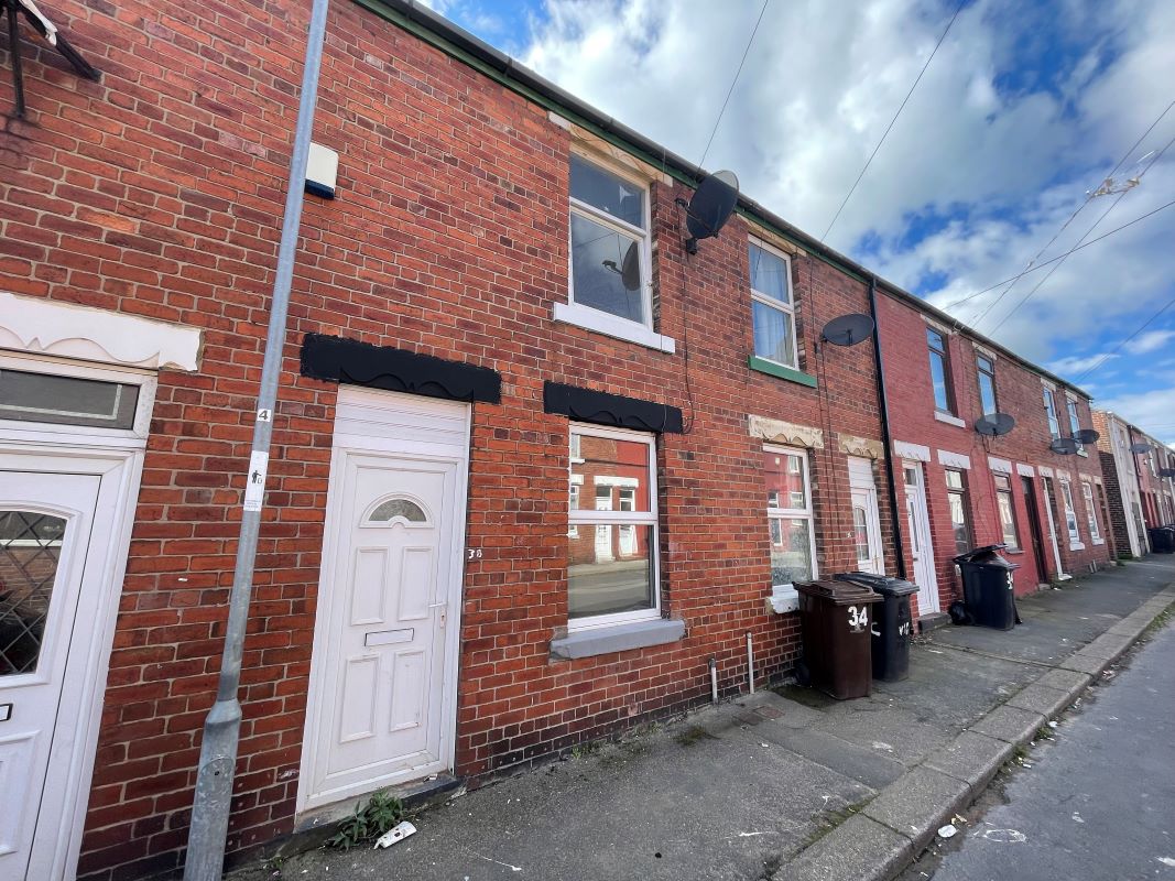 Property for Auction in South Yorkshire - 38 Victoria Street Goldthorpe, Rotherham, South Yorkshire, S63 9HS