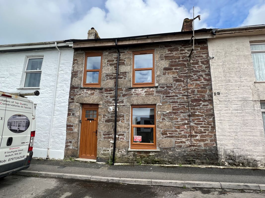 Property for Auction in South West - 16 Trefusis Terrace, Redruth, Cornwall, TR15 2HA