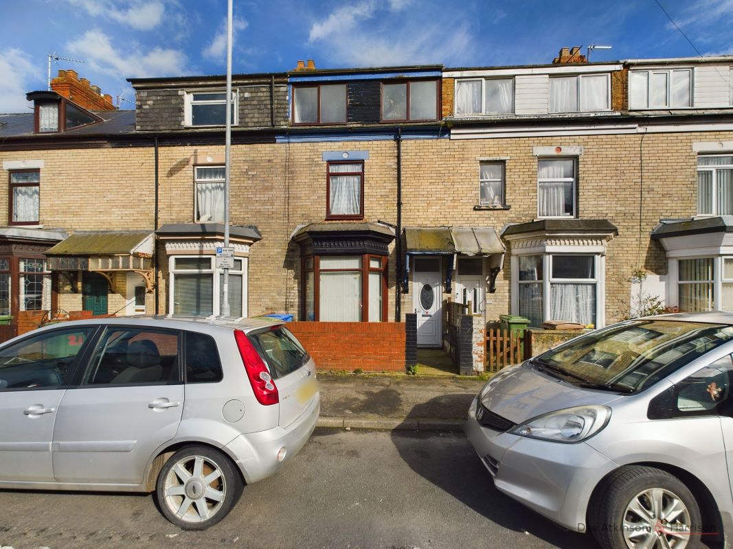 Property for Auction in Hull & East Yorkshire - 23 Haslemere Avenue, Bridlington, East Yorkshire, YO15 2EB