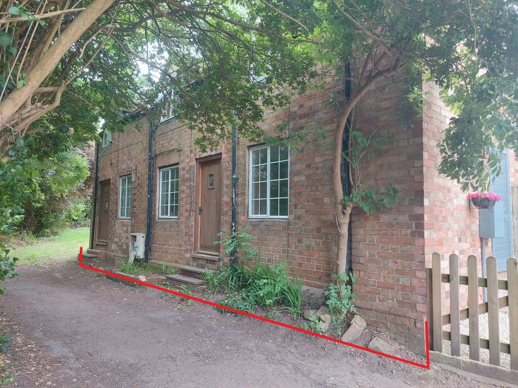 Property for Auction in Coventry & Warwickshire - 2 and 3 Brookside, Evesham, Worcestershire, WR11 2ND