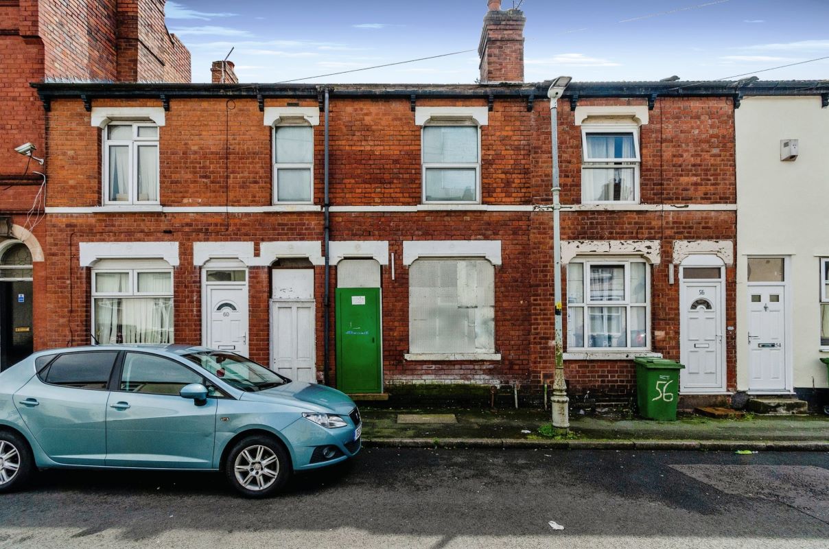 Property for Auction in South Yorkshire - 58 Stratton Street, Wolverhampton, West Midlands, WV10 9AJ