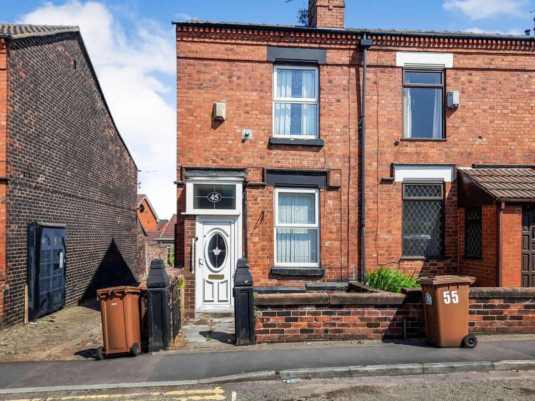Property for Auction in Lincolnshire - 45 Nutgrove Road, St. Helens, Merseyside, WA9 5PJ