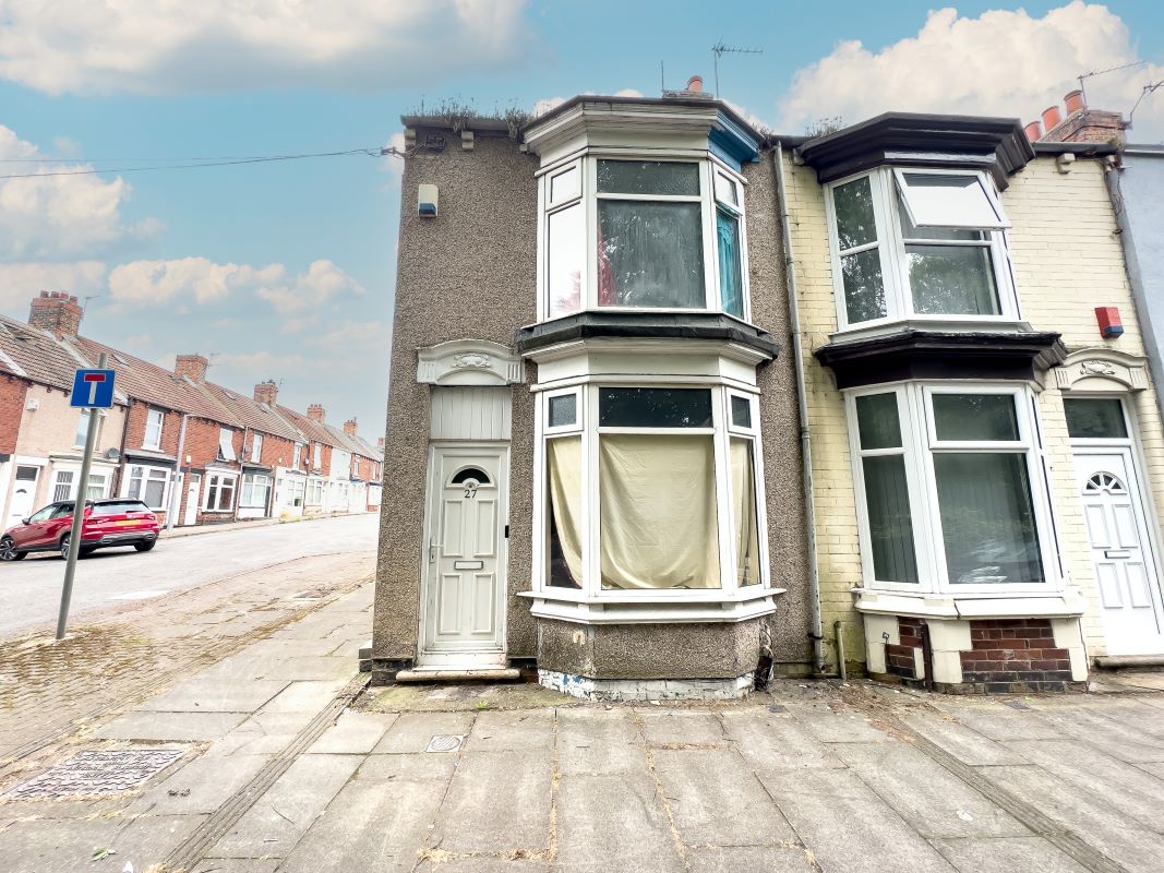 Property for Auction in Lincolnshire - 27 Alphonsus Street, Middlesbrough, Cleveland, TS3 6DZ