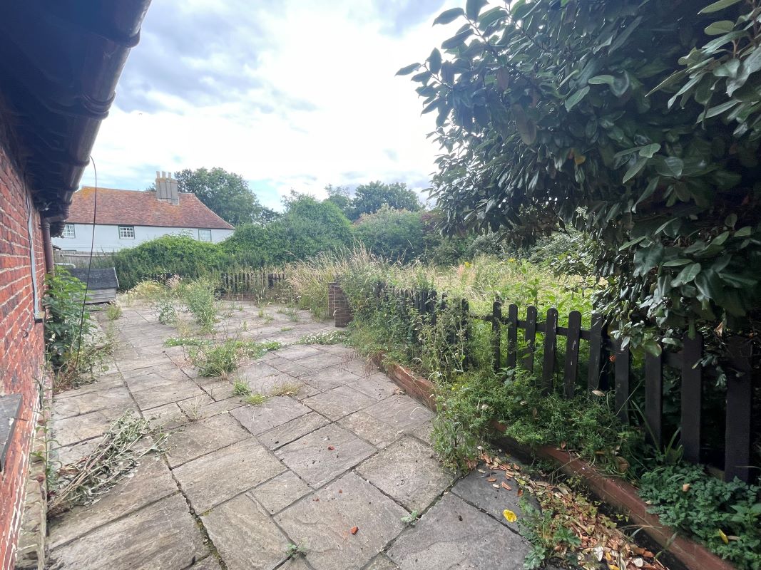 The Barn Foulmead Farm, The Barn Foulmead Farm Sandwich Road, Deal, Kent, CT14 0AS