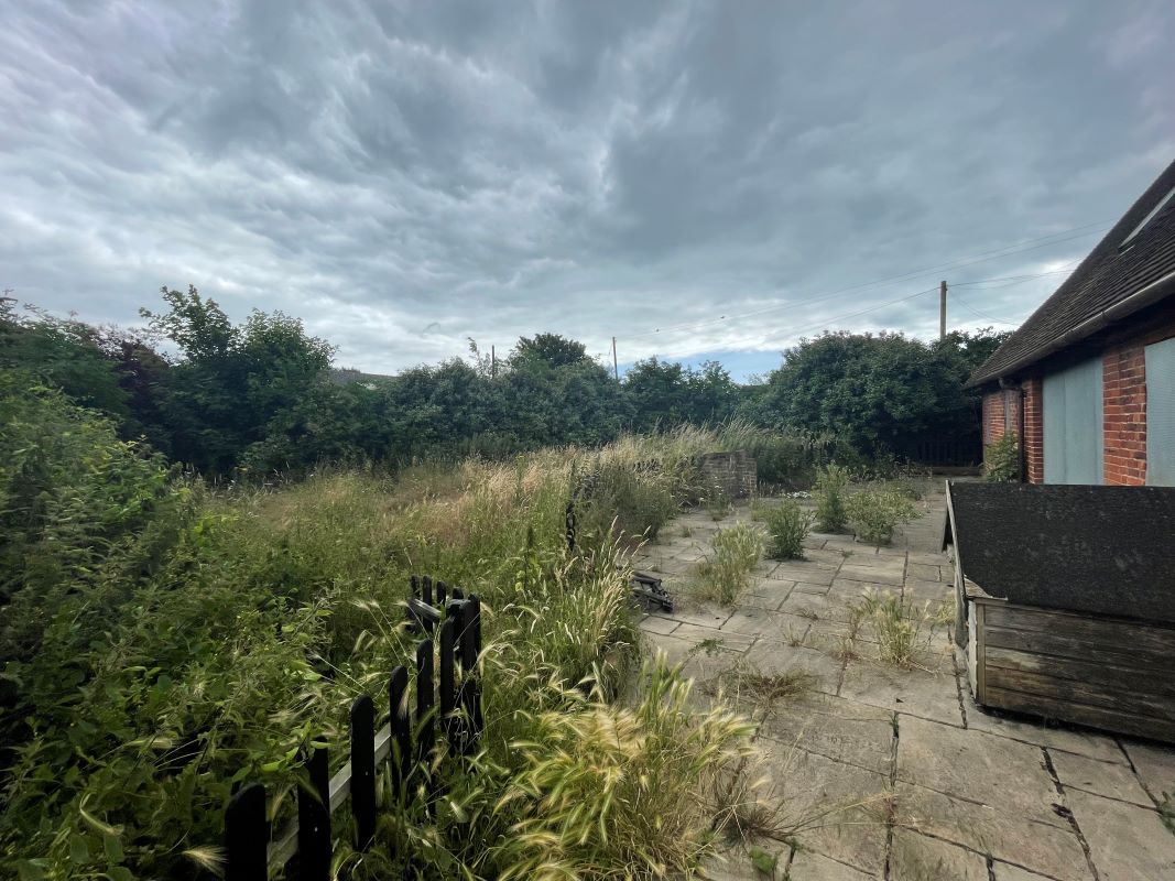 The Barn Foulmead Farm, The Barn Foulmead Farm Sandwich Road, Deal, Kent, CT14 0AS