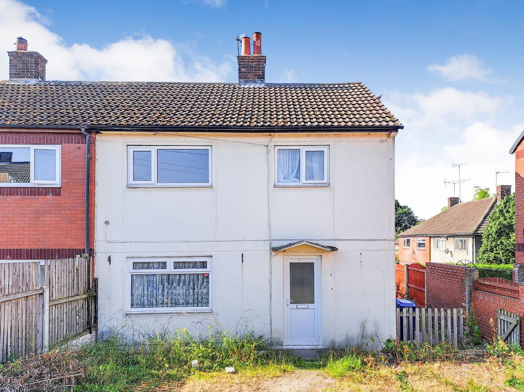 Property for Auction in Lincolnshire - 86 Welland Crescent, Elsecar, Barnsley, South Yorkshire, S74 8AE