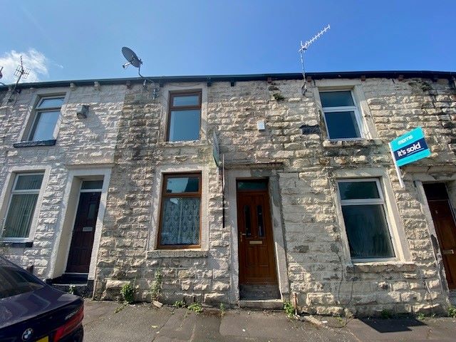 Property for Auction in North West - 7 Buccleuch Street, Burnley, Lancashire, BB11 4LJ