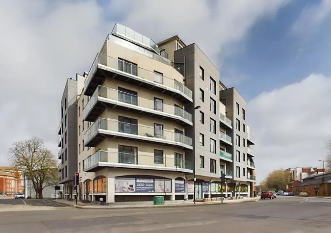 Property for Auction in Sussex & Hampshire - C501 Royal Crescent Apartments, 1 Royal Crescent Road, Southampton, Hampshire, SO14 3AD