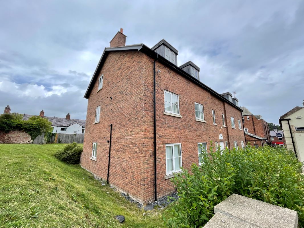 Property for Auction in National - 3 Brynford Villas, Holywell, Clwyd, CH8 7FD
