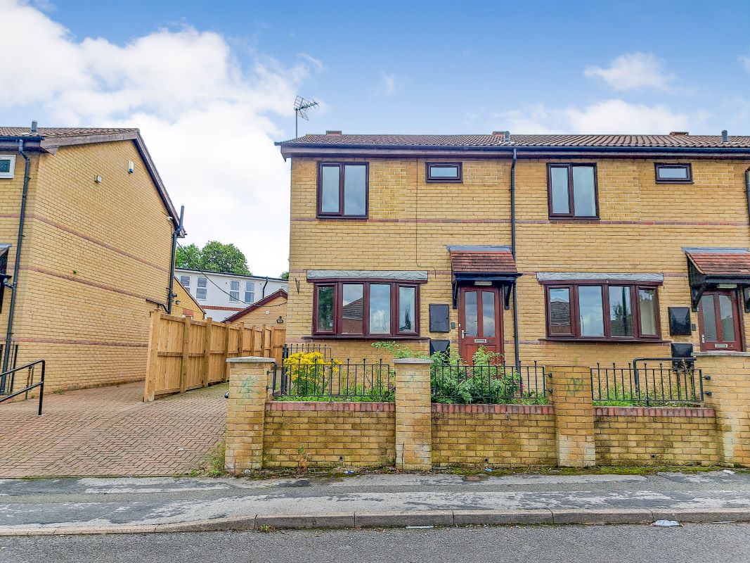 Property for Auction in Lincolnshire - 6 Stainton Street, Denaby Main, Doncaster, South Yorkshire, DN12 4AP