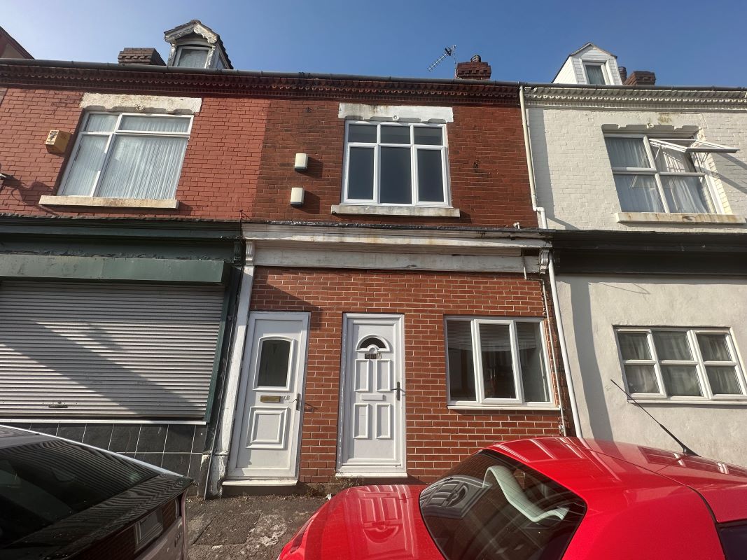 Property for Auction in South Yorkshire - 50A & 50B Hexthorpe Road Hexthorpe, Doncaster, South Yorkshire, DN4 0BD
