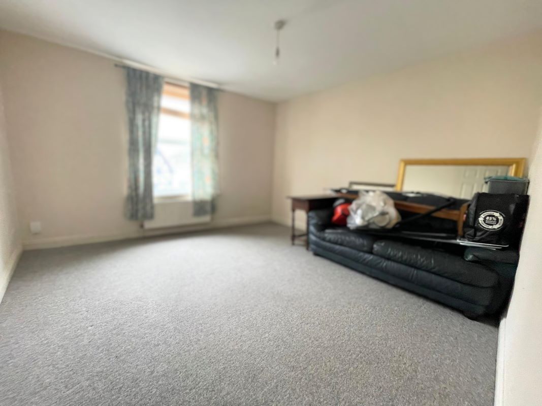 Property for Auction in South West - Flat 4, 34 The Triangle, Bournemouth, Dorset, BH2 5SE