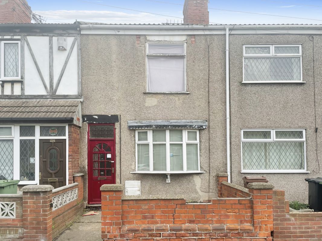 Property for Auction in Lincolnshire - 293 Convamore Road, Grimsby, South Humberside, DN32 9HY