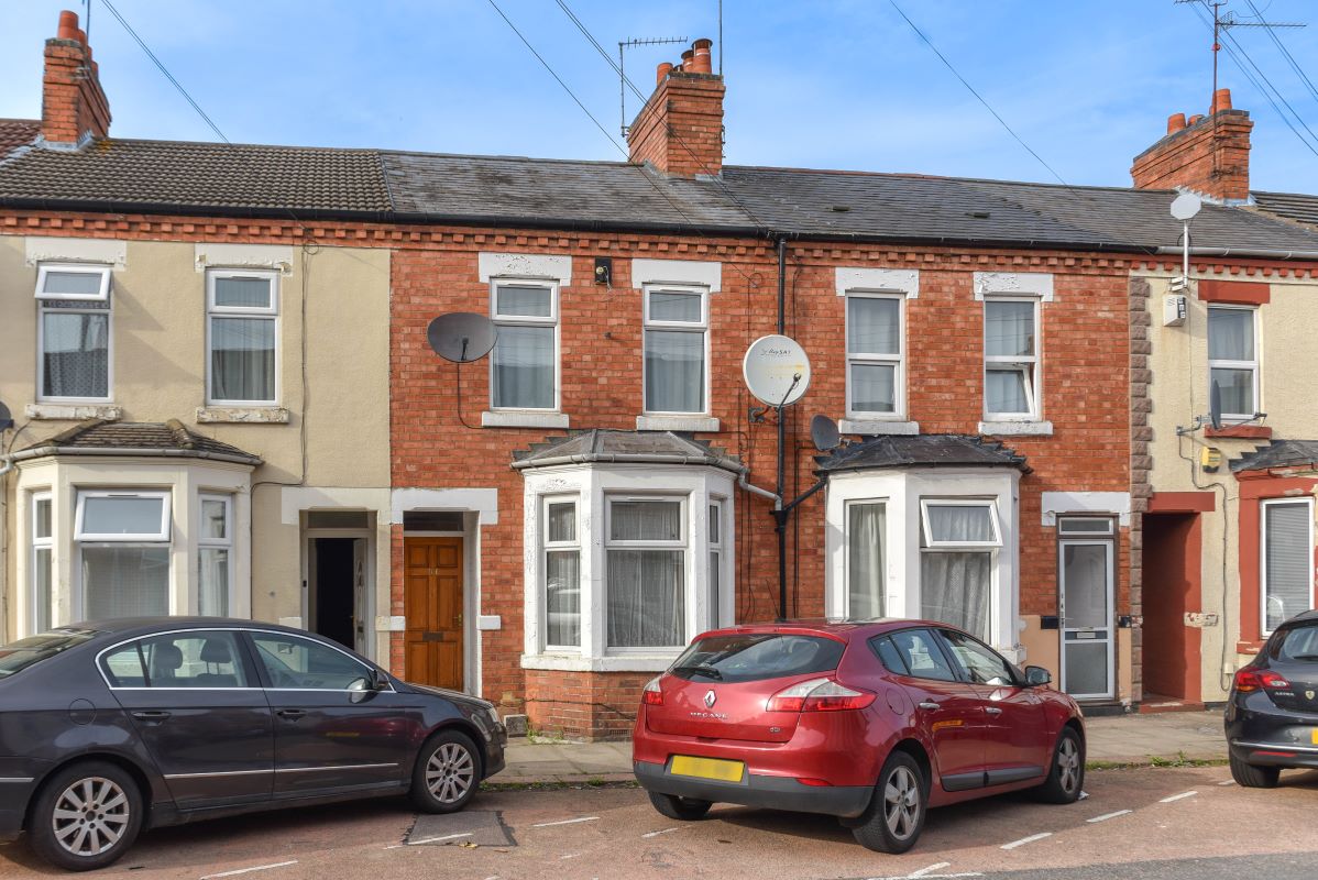 Property for Auction in Northamptonshire - 106 Euston Road, Northampton, Northamptonshire, NN4 8DU