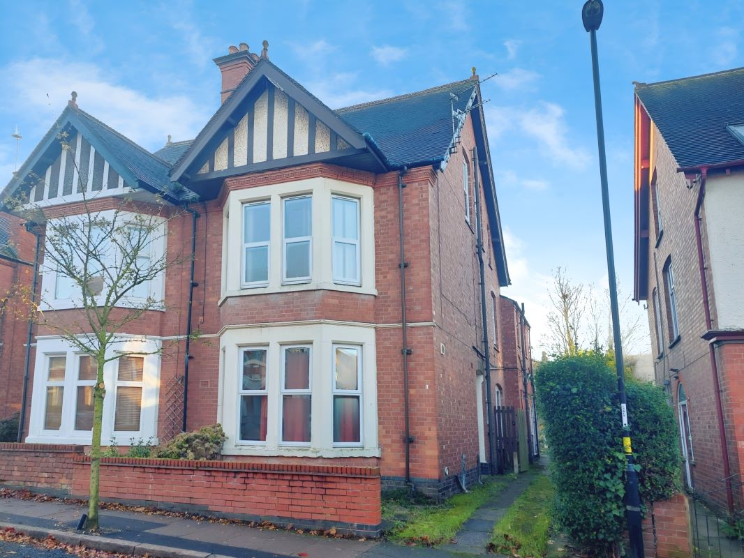 Property for Auction in Coventry & Warwickshire - 11 Spencer Avenue Earlsdon, Coventry, West Midlands, CV5 6NQ