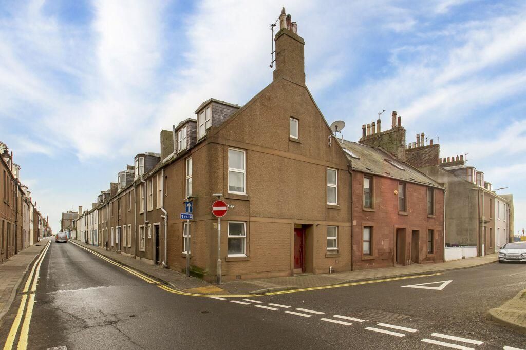 17 Marketgate, Arbroath, Angus