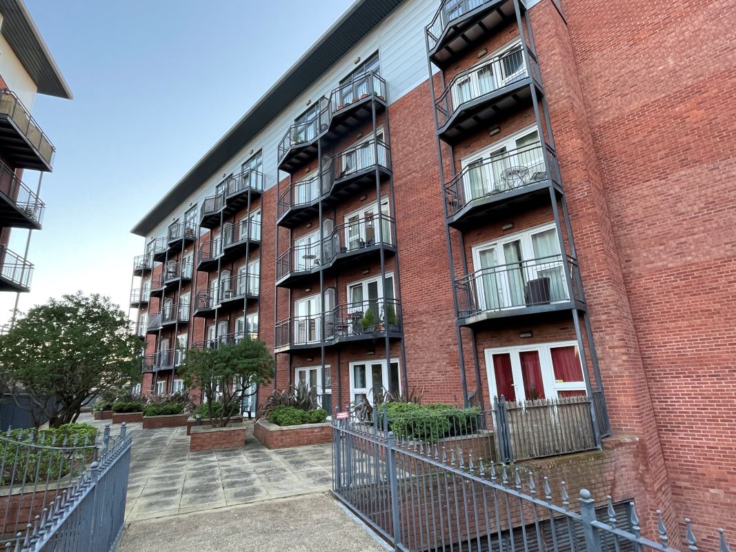 Property for Auction in South West - 36 Marcus House New North Road, Exeter, Devon, EX4 4JN