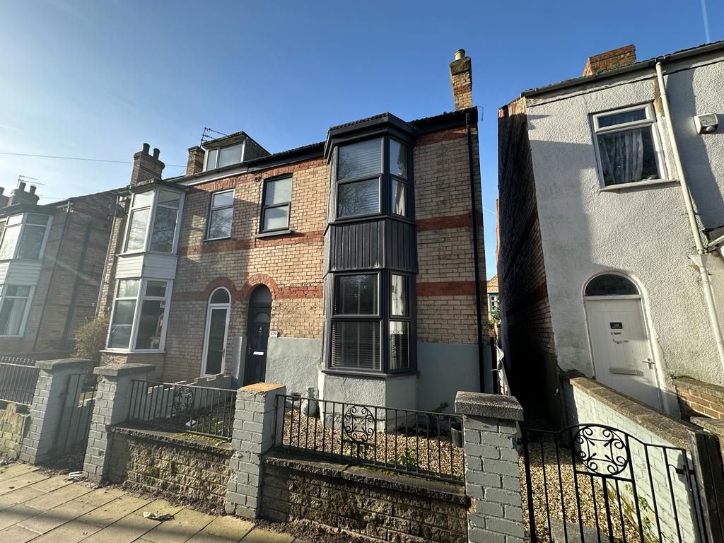 Property for Auction in Lincolnshire - 129 Morton Terrace, Gainsborough, Lincolnshire, DN21 2RL