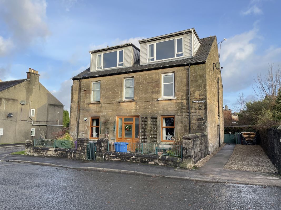 1/1 2 Janefield Place, Beith, Ayrshire