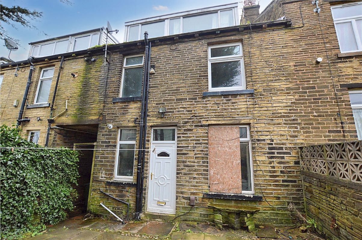 Property for Auction in West Yorkshire - 14 Cragg Street, Bradford, West Yorkshire, BD7 4HQ