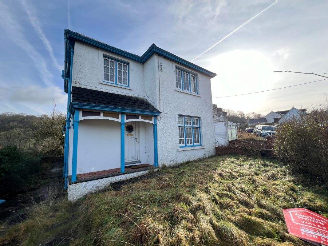 Property for Auction in Wales - Gerallt Pencader Road, Llandysul, SA44 4AE