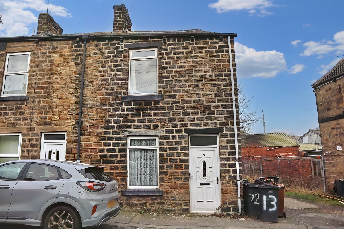 Property for Auction in Lincolnshire - 5 Station Road, Barnsley, South Yorkshire, S70 6DE