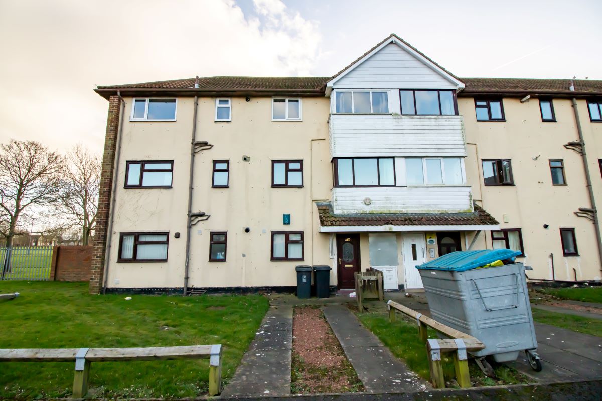 Property for Auction in Lincolnshire - 34 Wynyard Mews, Hartlepool, Cleveland, TS25 3JE