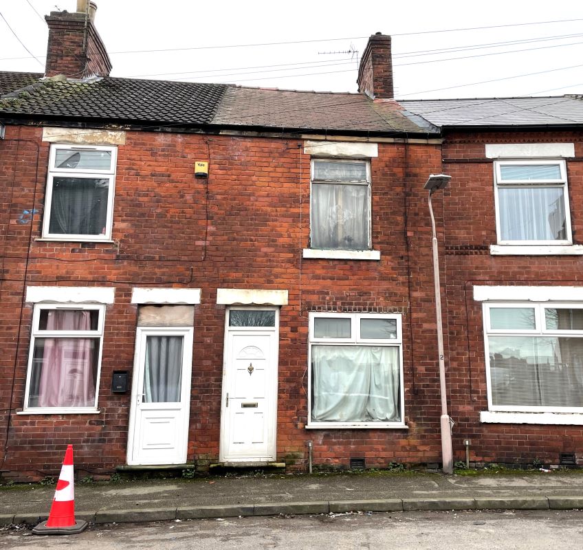 Property for Auction in Nottinghamshire & Derby - 21 Spencer Street, Mansfield, Nottinghamshire, NG18 5LR