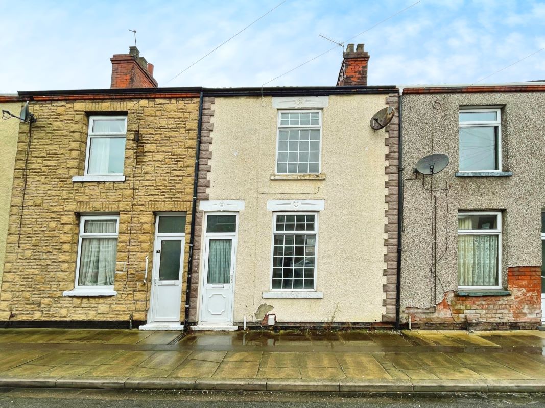 Property for Auction in Lincolnshire - 5 Dunmow Street, Grimsby, South Humberside, DN31 2RB