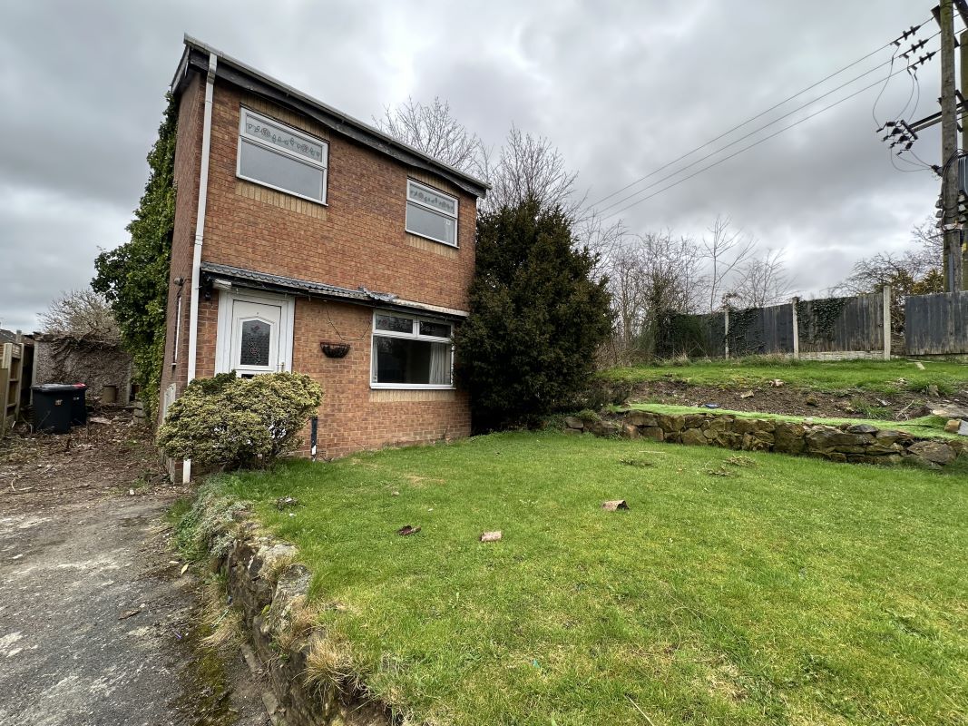 Property for Auction in South Yorkshire - 51 Steventon Road Thrybergh, Rotherham, South Yorkshire, S65 4EU