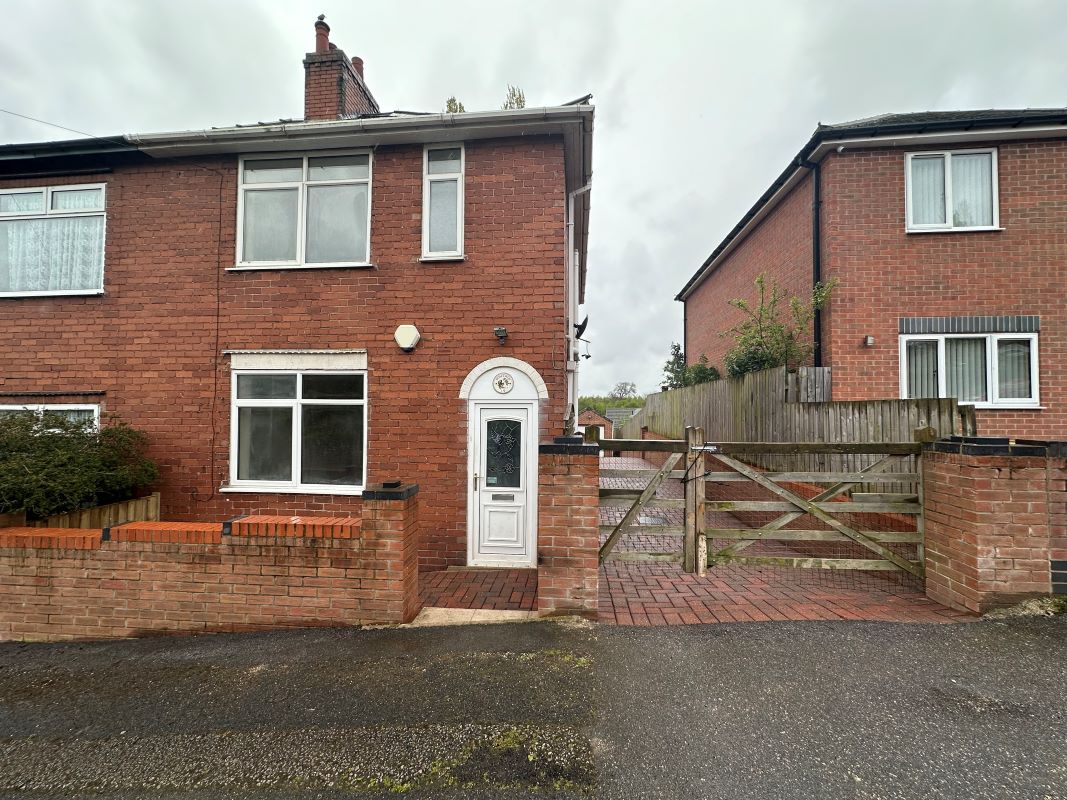 Property for Auction in Nottinghamshire & Derby - 19 Mosscar Close Spion Kop, Mansfield, Nottinghamshire, NG20 0BW