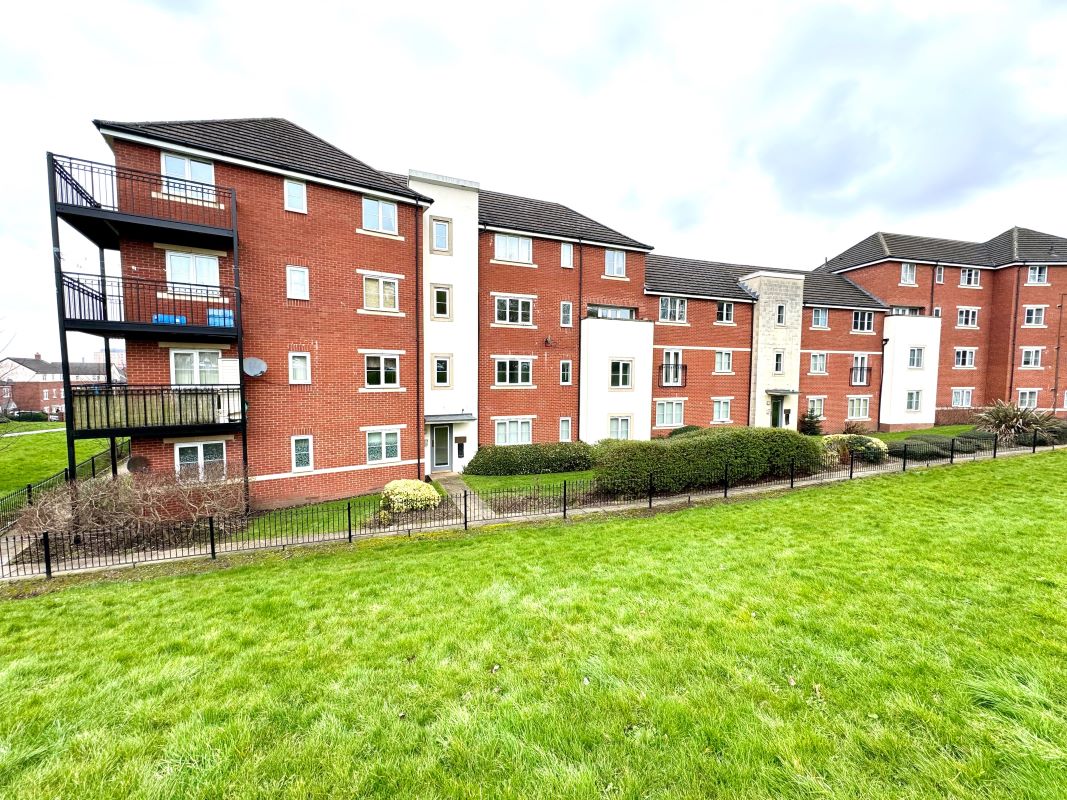 Property for Auction in Birmingham - 63 Maynard Road Edgbaston, Birmingham, West Midlands, B16 0PW