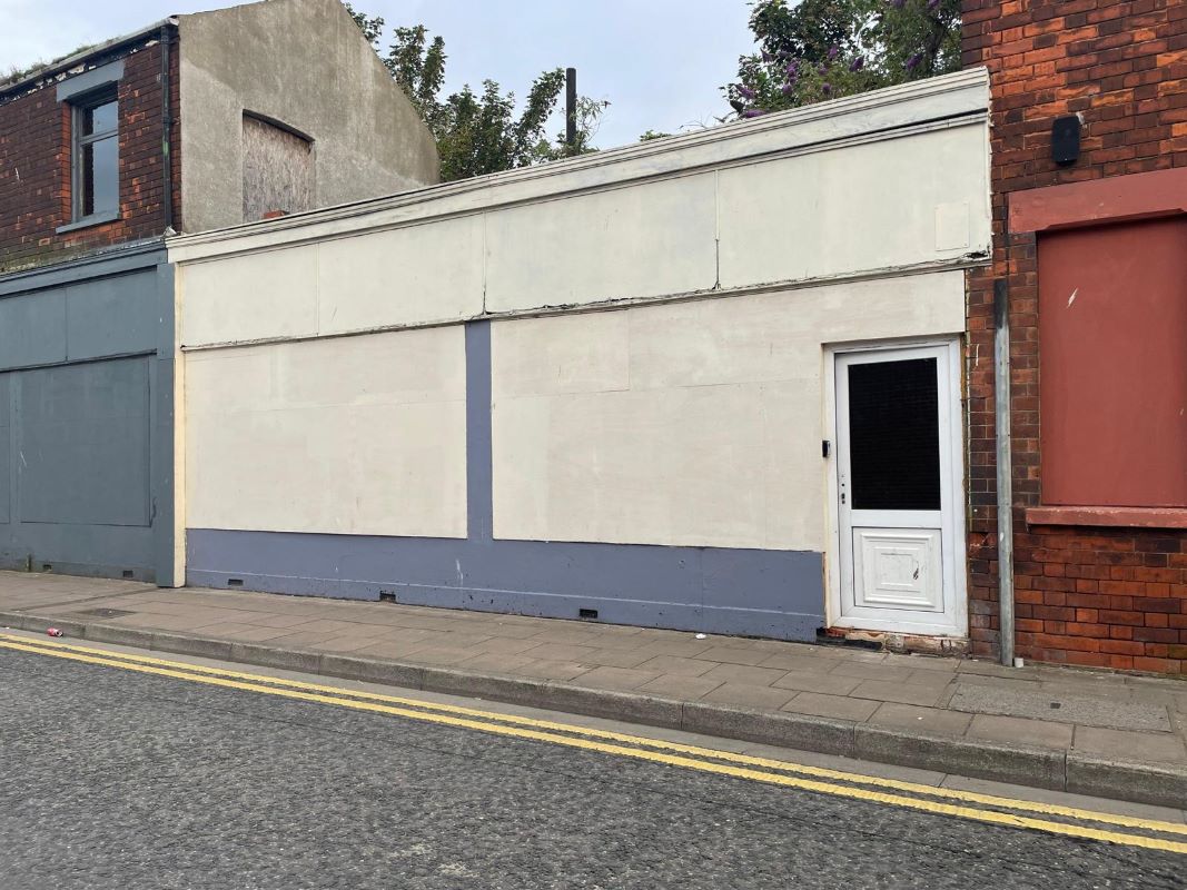 Property for Auction in Lincolnshire - 62a Pasture Street, Grimsby, South Humberside, DN32 9AB