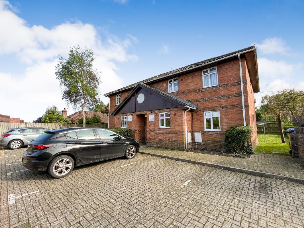 Property for Auction in South West - Flat 2, Nichola Court, 3 Rosemary Gardens, Poole, Dorset, BH12 3HF
