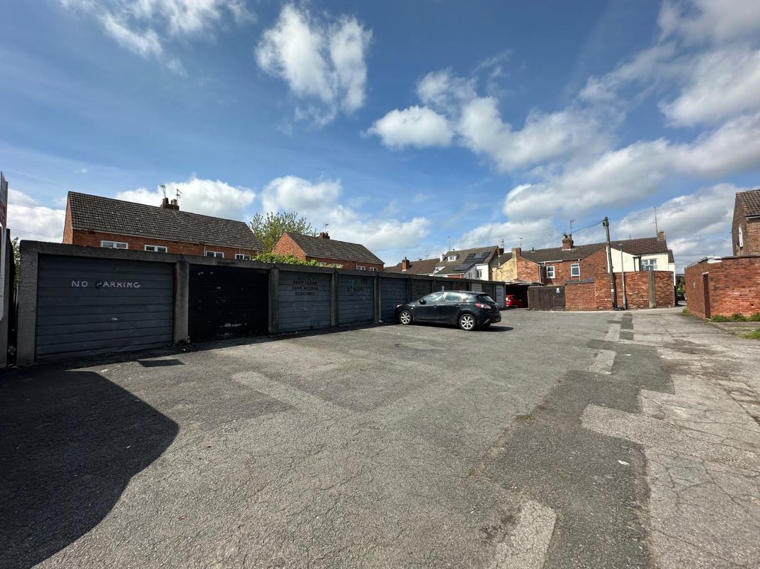 Garage 3 to the Rear of Wall Street, Gainsborough, Lincolnshire