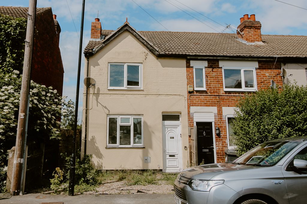 Property for Auction in South Yorkshire - Staveley Street Edlington, Doncaster, South Yorkshire, DN12 1BW