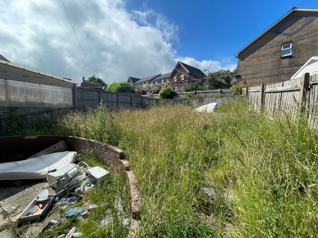 Lot Image