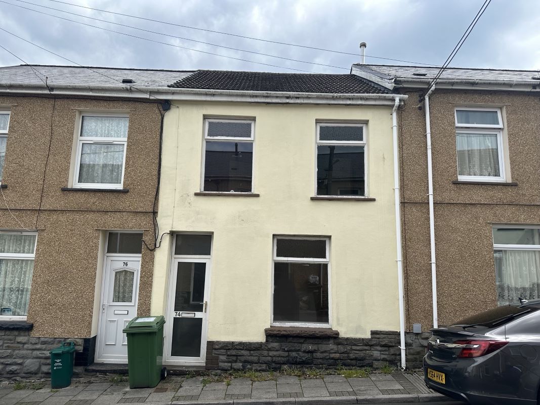 74 Victoria Street, Mountain Ash, Mid Glamorgan