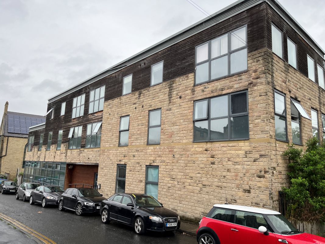 Property for Auction in Lincolnshire - Room 20, Salem Street Student Accomodation Salem Street, Hallgate, Bradford, West Yorkshire, BD1 4QD