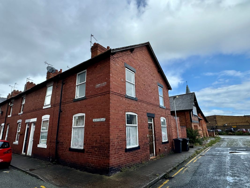 Property for Auction in Cheshire, Staffordshire & Shropshire - 13 Sibell Street, Chester, Cheshire, CH1 3BU