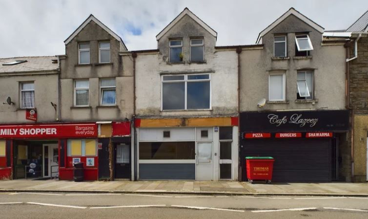 Property for Auction in Wales - 93 High Street Blaina, Abertillery, Gwent, NP13 3BN