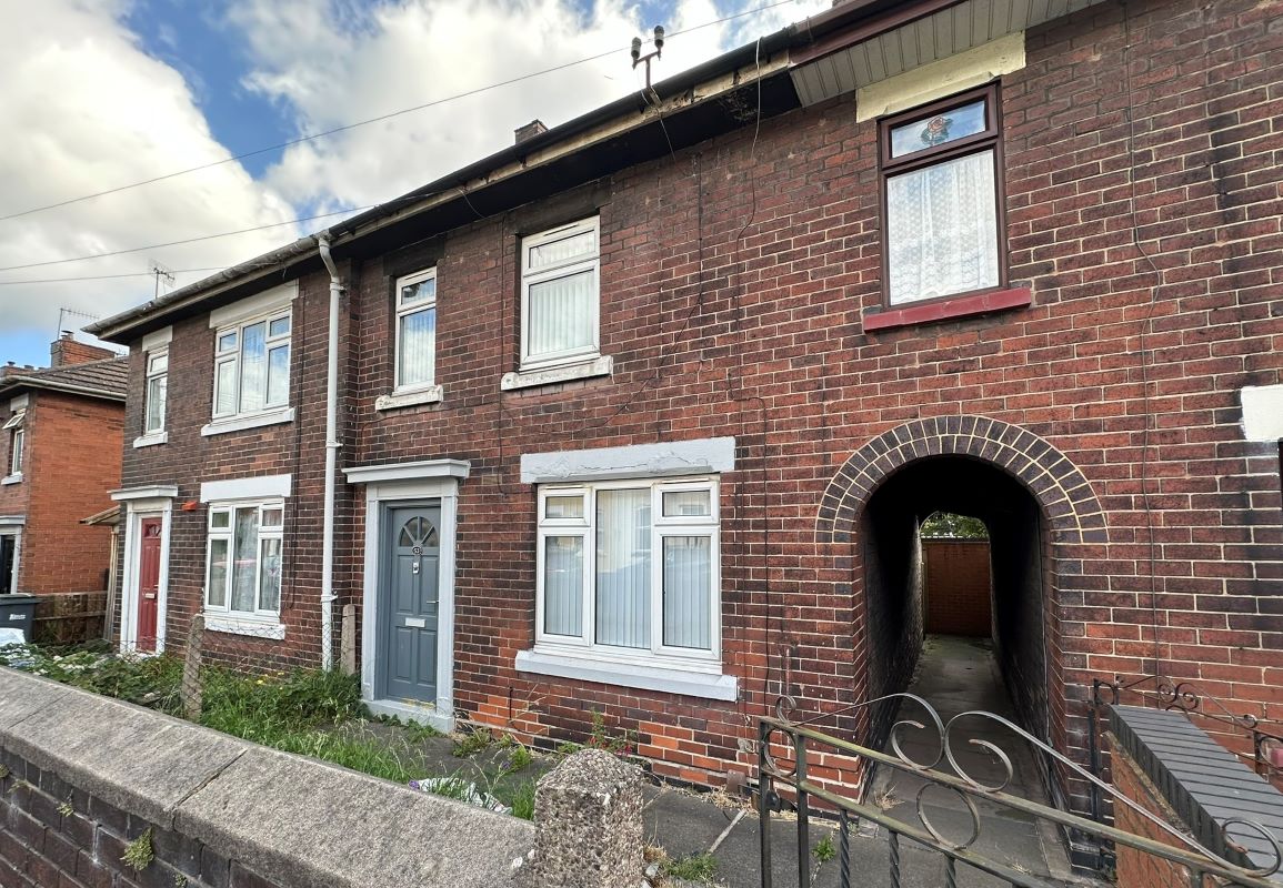 Property for Auction in Cheshire, Staffordshire & Shropshire - 53 Josiah Wedgwood Street, Stoke-On-Trent, Staffordshire, ST1 4DG