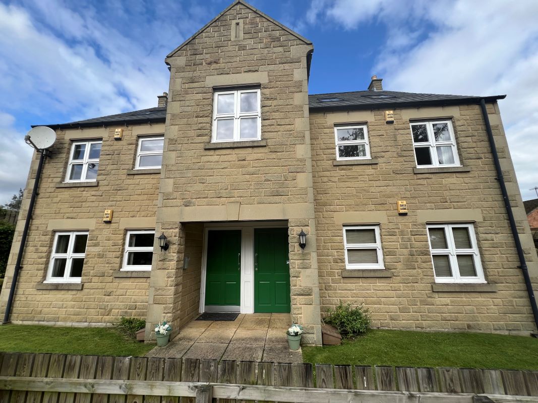Property for Auction in South Yorkshire - 3 Hillfoot Court, Sheffield, South Yorkshire, S17 4AZ
